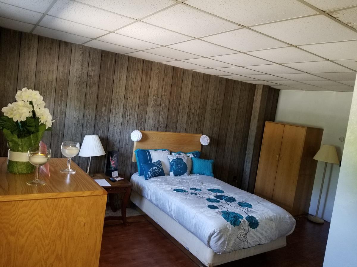Pittsfield Motor Inn المظهر الخارجي الصورة