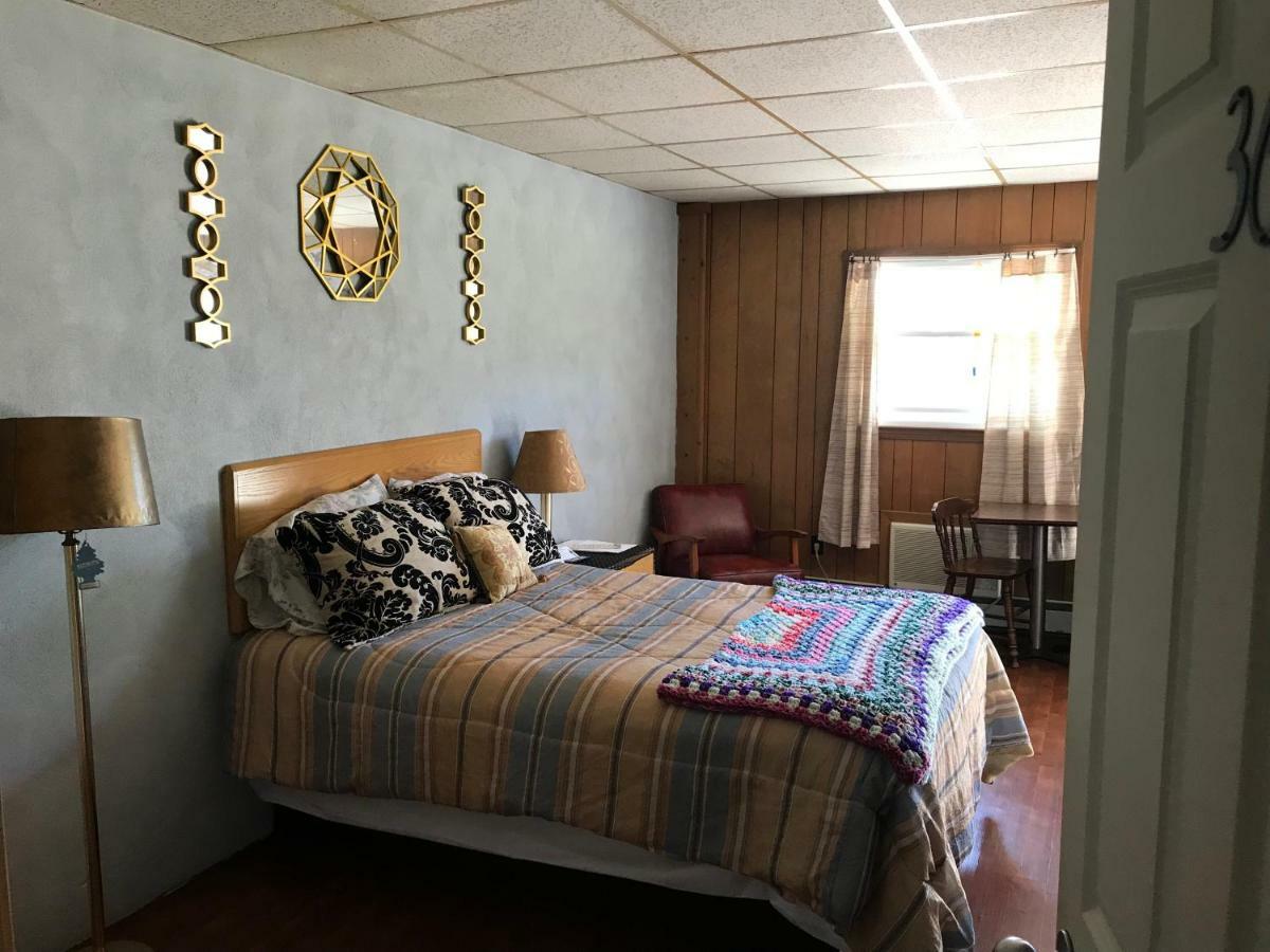 Pittsfield Motor Inn المظهر الخارجي الصورة